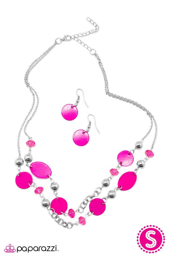 Bon Adventure! - Pink Necklace - Box 7 - Pink