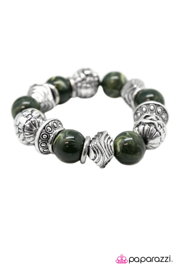 A Wondrous Place - Green Stretch Bracelet