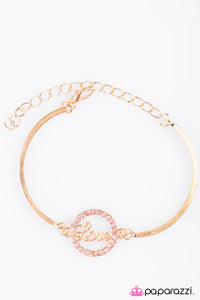 Love Your Story - Gold Bracelet - Clasp Gold Box
