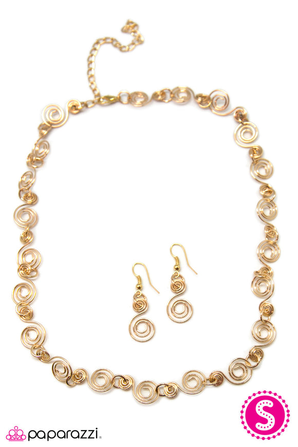 Dizzy Dancing - Gold Necklace - Box 4 - Gold