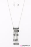 RUSTLE And Flow - Silver Necklace - Box 18 - Silver