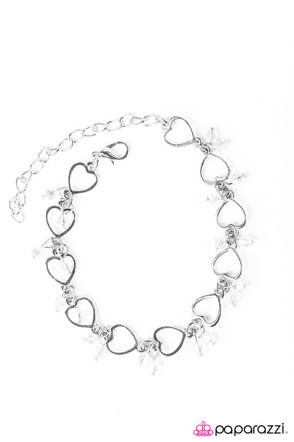 Tender Hearts - White Bracelet