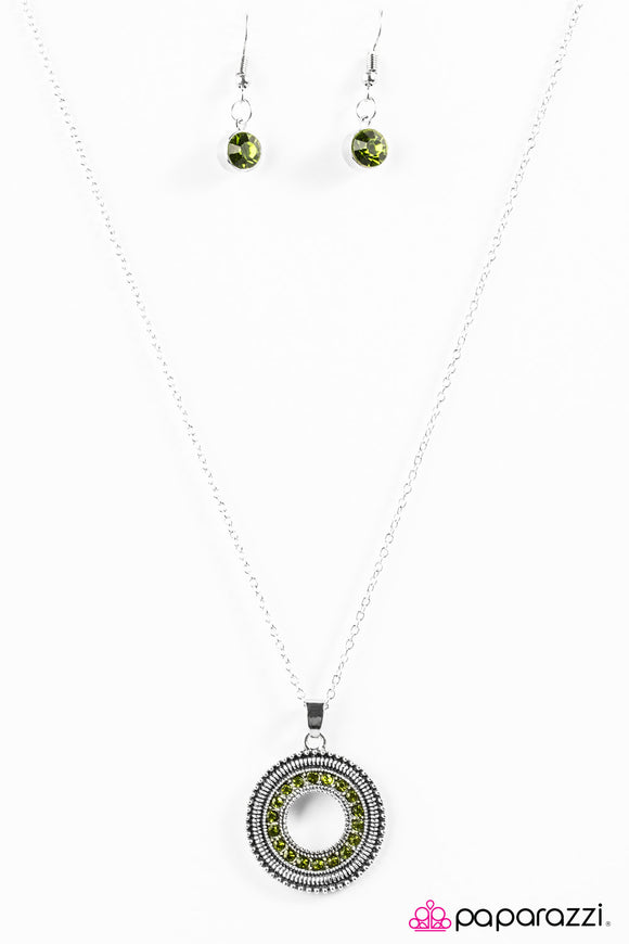 BLING The Noise - Green Necklace - Box 7 - Green