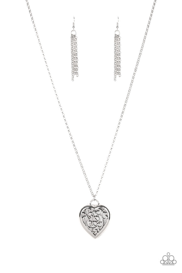 Victorian Valentine - Silver Necklace - Box 10 - Silver