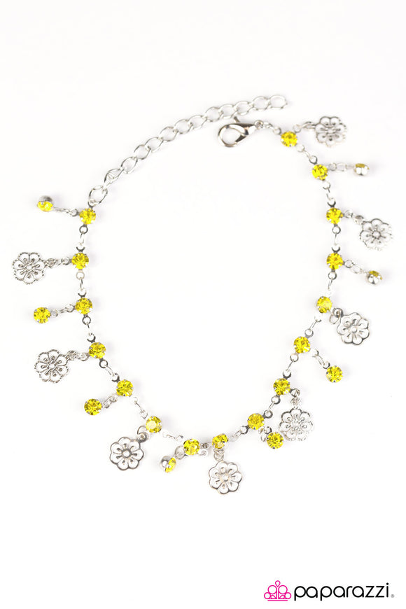 Hibiscus Breeze - Yellow Bracelet