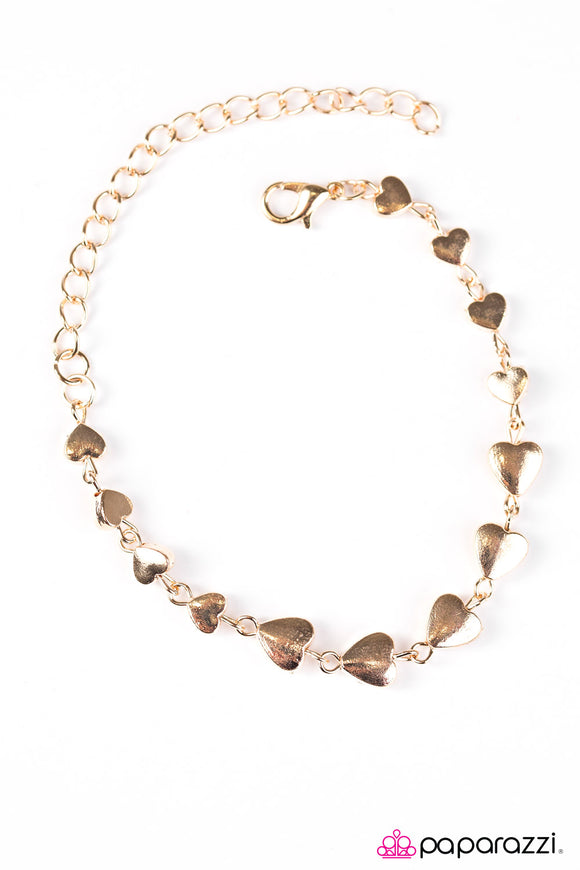 Turn Up The HEARTBEAT - Gold Bracelet - Clasp Gold Box