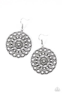 Tahitian Terrace - Silver Earring