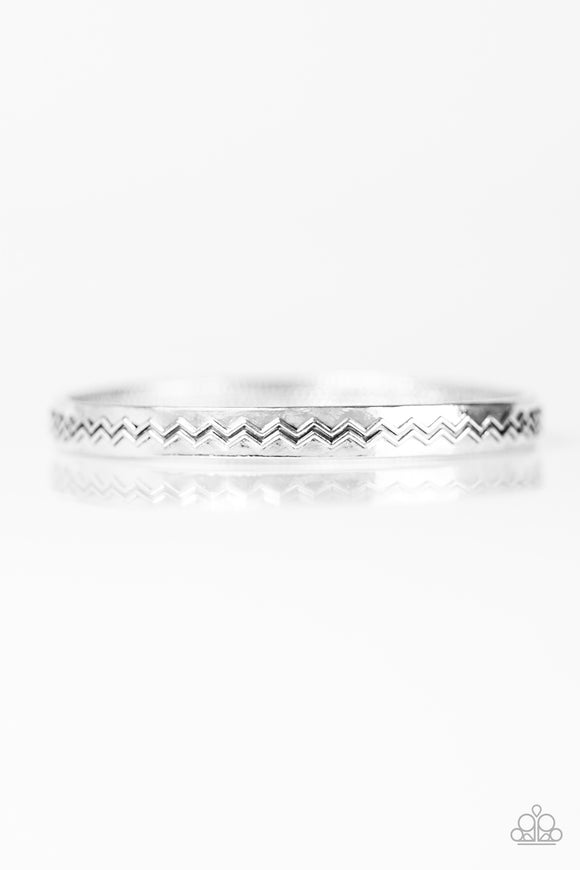 Rogue Waves - Silver Bracelet - Bangle Silver Box