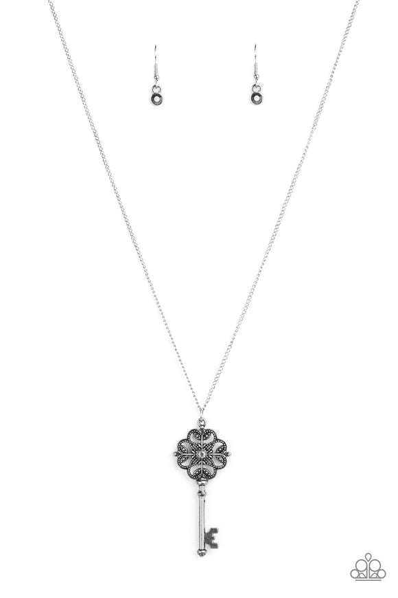 Got it on Lock - white - Necklace - Box 20 - Silver