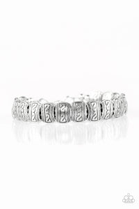 Montezuma Mountains - Silver Bracelet - Clasp Silver Box