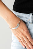 How Do You Like This FEATHER? - Silver Bracelet - Bangle Silver Box