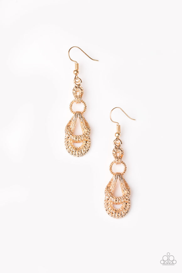 Romantic Radiance - Gold Earring