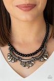 Bow Before The Queen - Black Necklace - Box 2 - Black