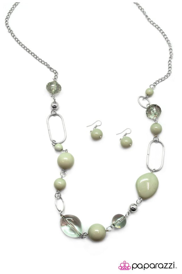 Rolling Stones - Green Necklace