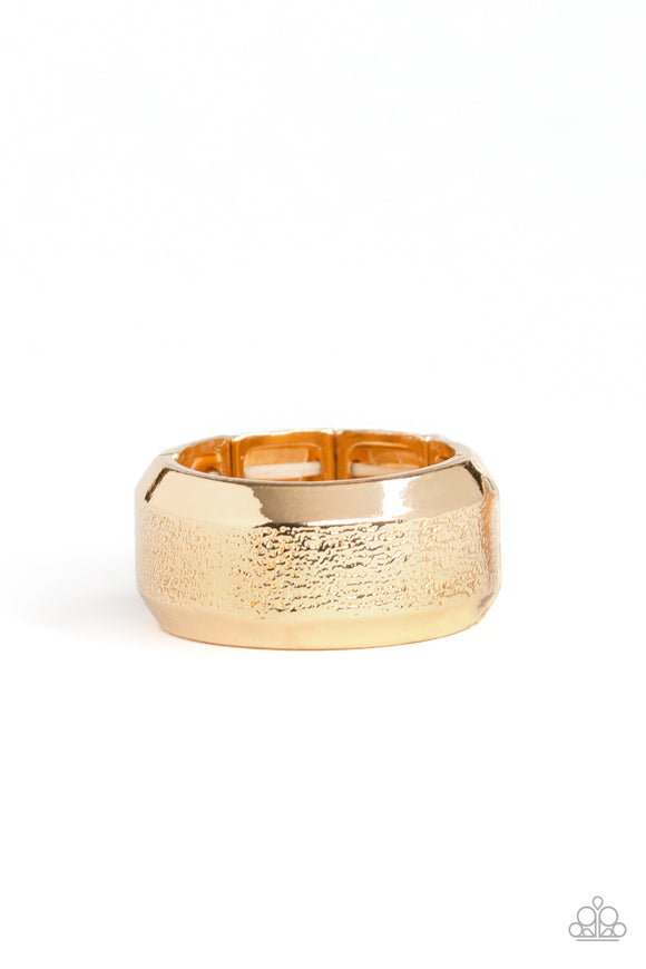 Checkmate - Gold Ring - Men's Line