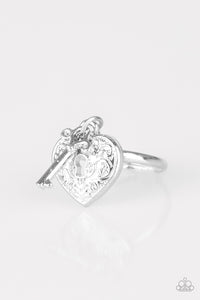 Starlet Shimmer - Metal Heart Ring