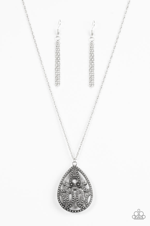 TEARDROP-Dead Gorgeous - Silver Necklace - Box 2 - Silver