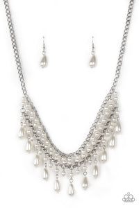 The Guest List - White Necklace - Box 1 - White