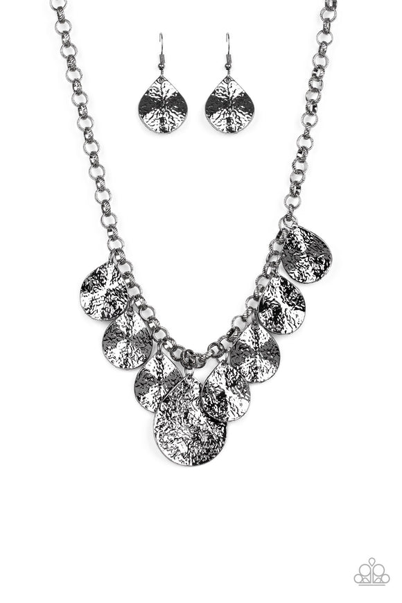 Texture Storm - Black Necklace - Box 4 - Black