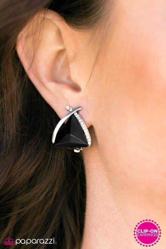 Top Sparkle - Black Clip-On Earring - Box 1