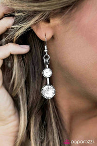 Sparkling Sparklers - White Earring