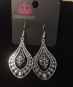 Arabian Affair - Silver Earrings