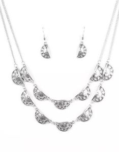 Harvest Harmony - Silver Necklace - Box 18 - Silver
