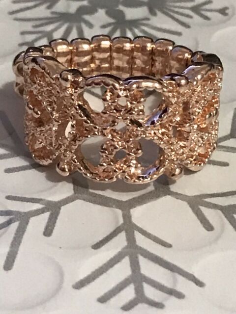 Tell Me How You Really FRILL - Rose Gold Ring - Box 8